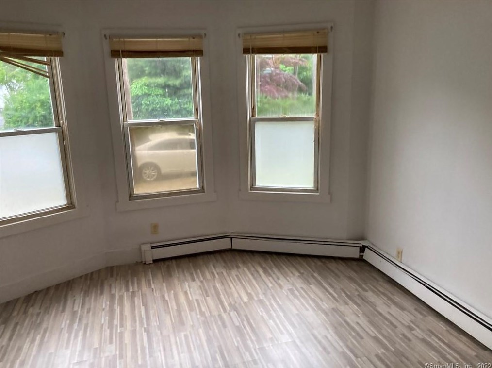 14 Lester St #1l, Ansonia, CT 06401
