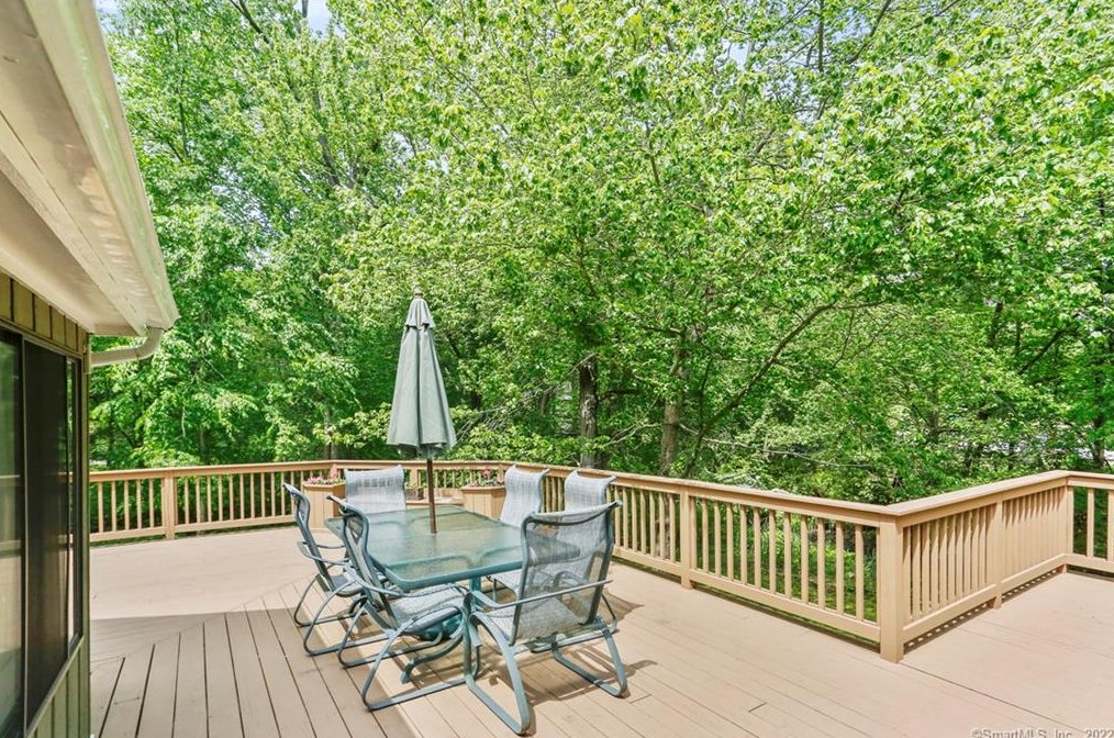 142 11 Levels Rd, Ridgefield, CT 06877