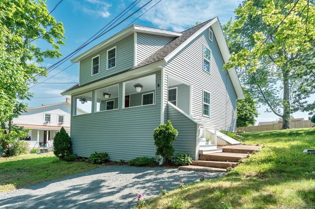 6 Prospect Pl, Cromwell, CT 06416-2026
