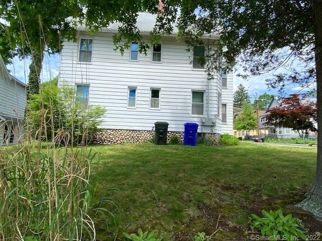 34 Oak St, Litchfield, CT 06787