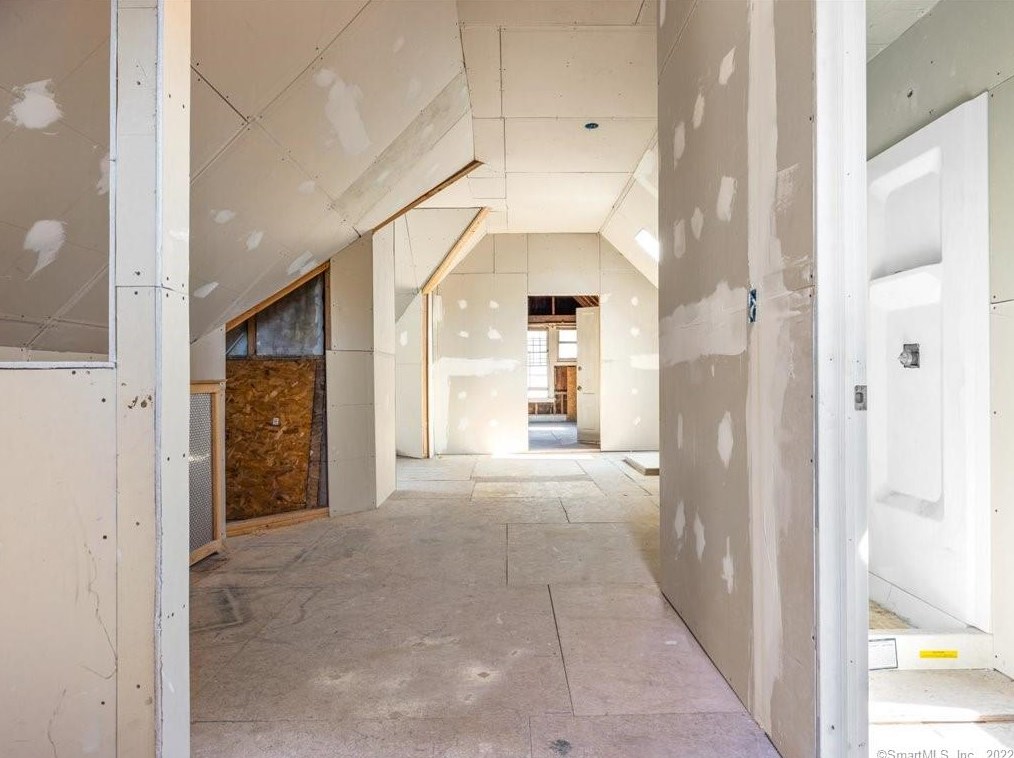 70 Spring St, New Haven CT 06519-2338 exterior