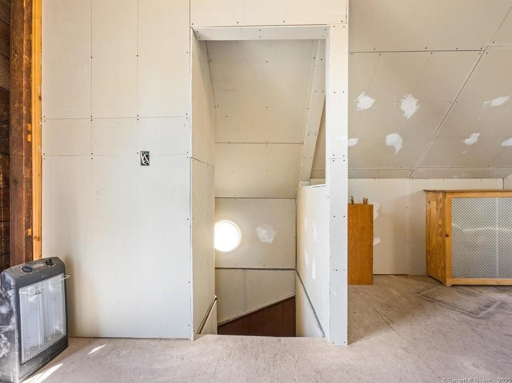 70 Spring St, New Haven CT 06519-2338 exterior