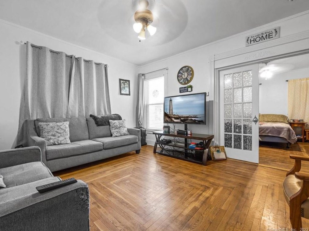 70 Spring St, New Haven CT 06519-2338 exterior