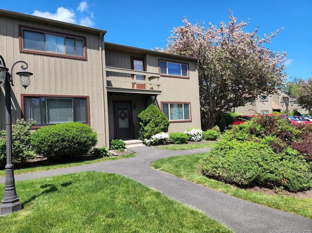 56 Orangewood W Unit 56, Derby, CT