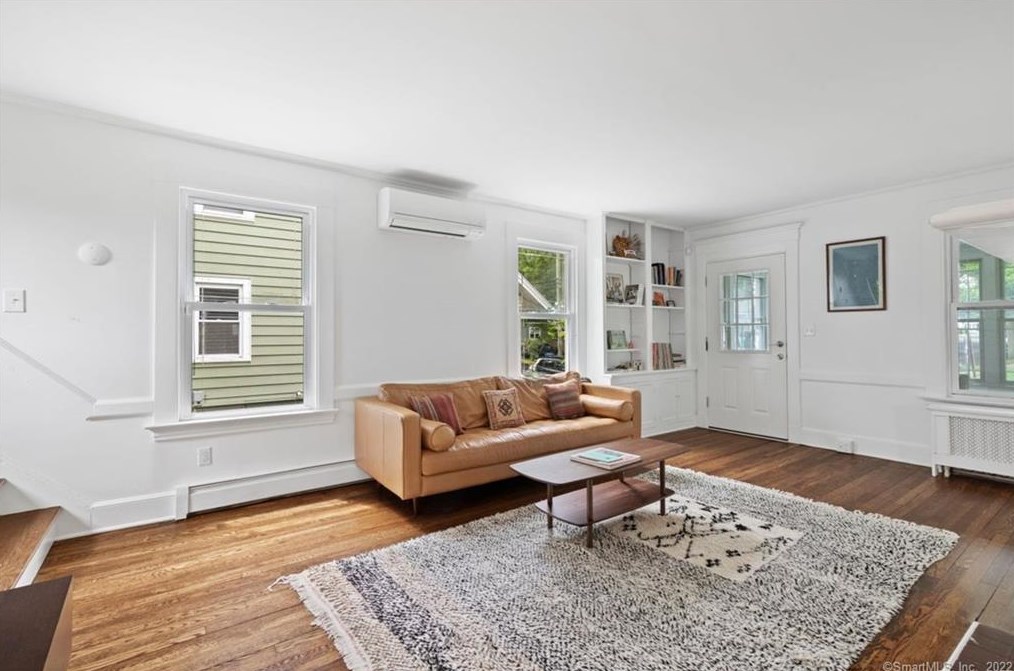 121 Concord St, New Haven CT  06514-4017 exterior