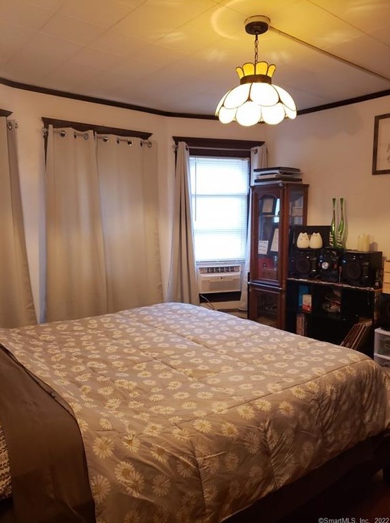 168 Minerva St, Derby, CT 06418