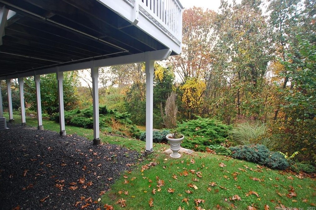 381 Chestnut Hill Rd, Norwalk, CT 06851
