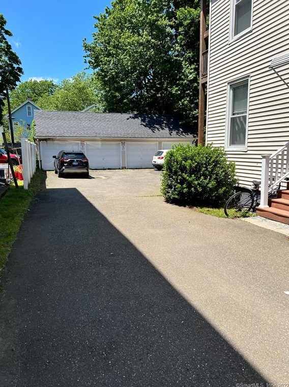 54 Mechanic St #1, New Haven, CT 06511
