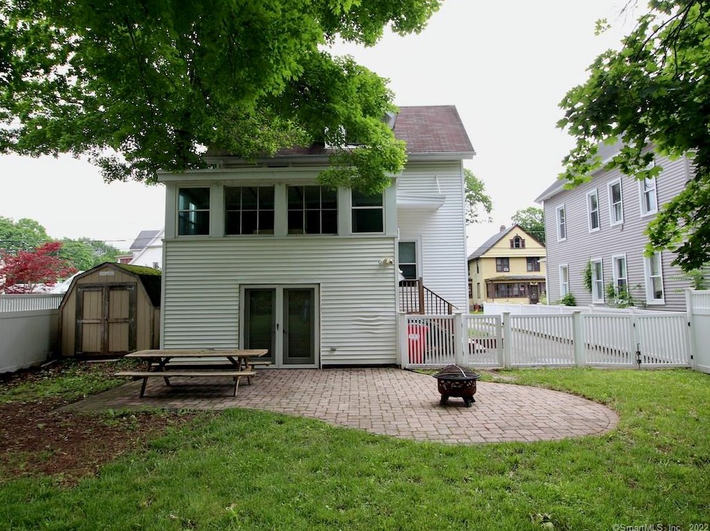 90 Fowler Ave, Meriden CT  06451-2810 exterior