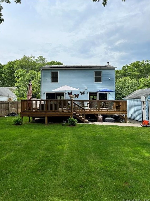 96 Lakeview Ave, New Haven CT  06516-1027 exterior