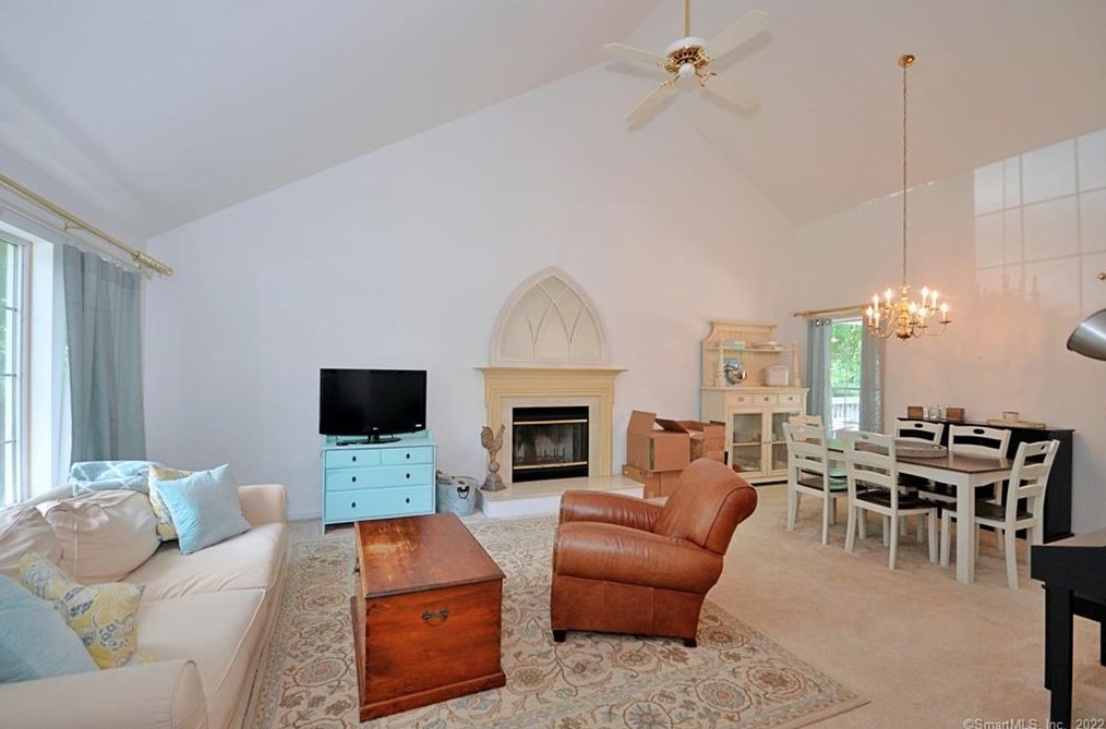 6 Indian Hill Rd, Upper Stepney, CT 06468