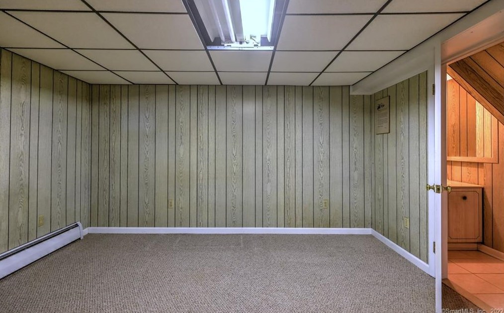 310 Beacon Rd, New Haven CT 06524-3080 exterior