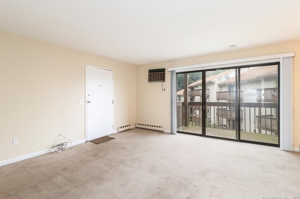38 Padanaram Ave #23b, Danbury, CT 06811