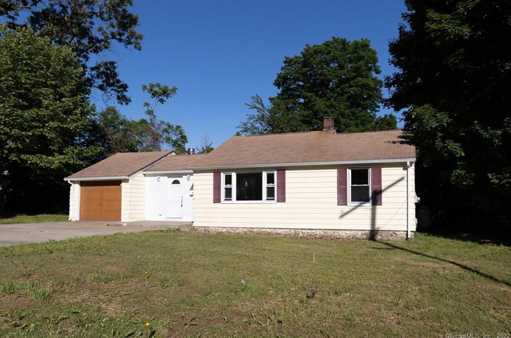 76 Mason Ave, Watertown, CT 06779