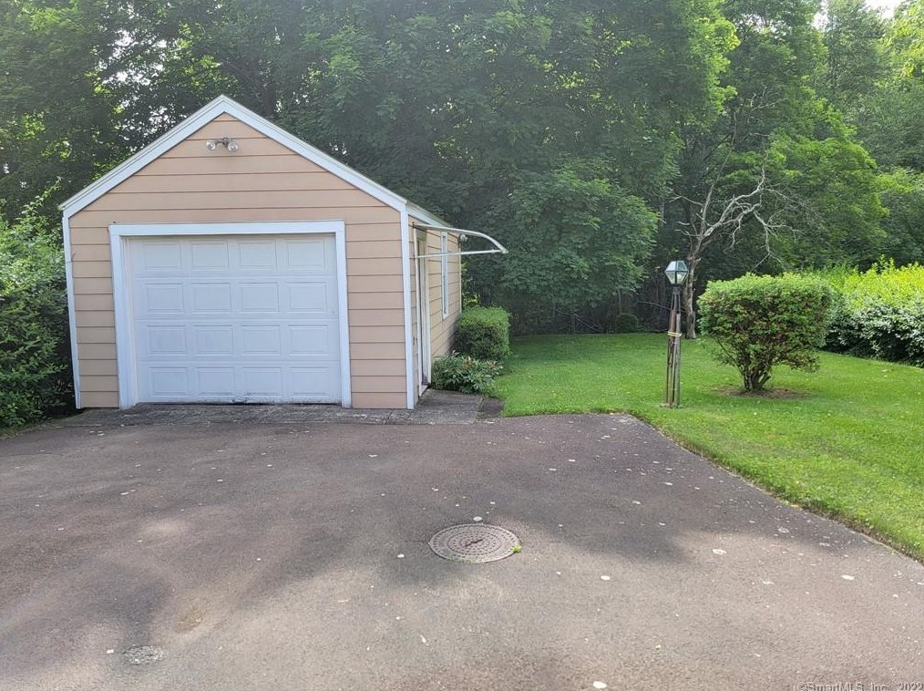 315 Summit St, New Haven, CT 06513