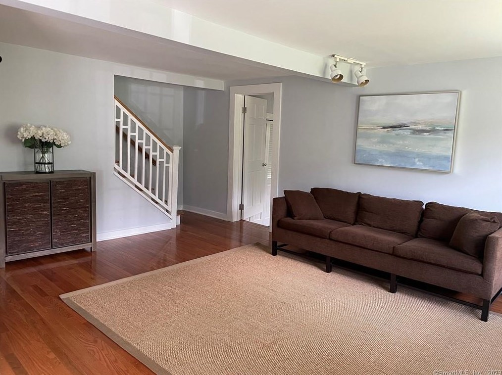 56 Old Turnpike Rd, Litchfield, CT 06750