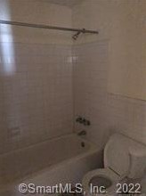 1044 Campbell Ave #3a, New Haven, CT 06516