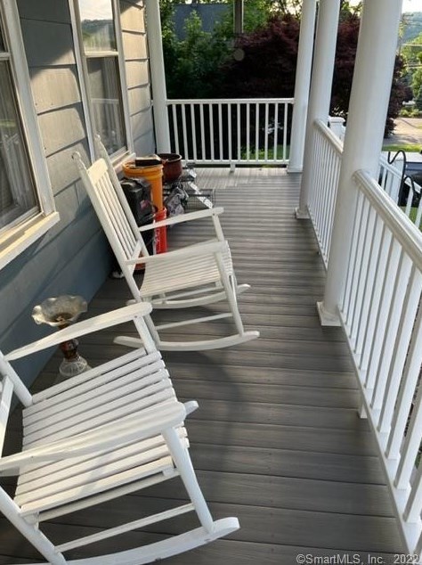 55 Bellevue St, Meriden, CT 06451-5204
