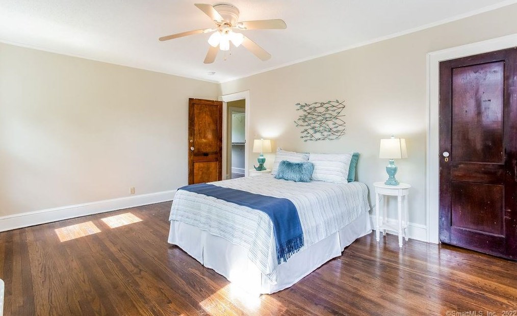 126 Palm St, Hartford CT 06112-1355 exterior