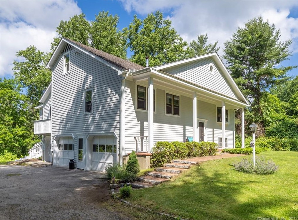 89 Hill Rd, West Redding, CT 06896
