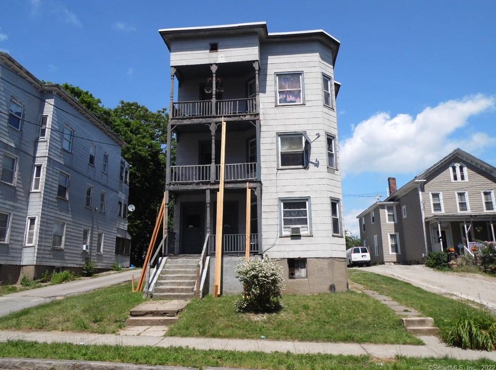 145 Crystal Ave, United States Coast Guard Ac, CT 06320