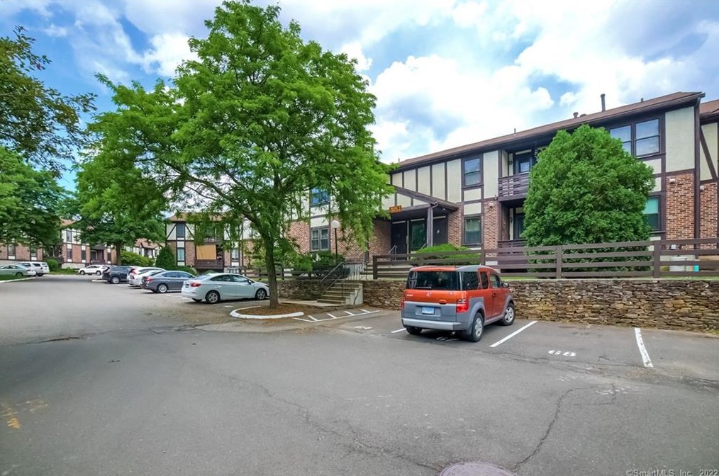 365 Mather St, New Haven CT 06514-3148 exterior