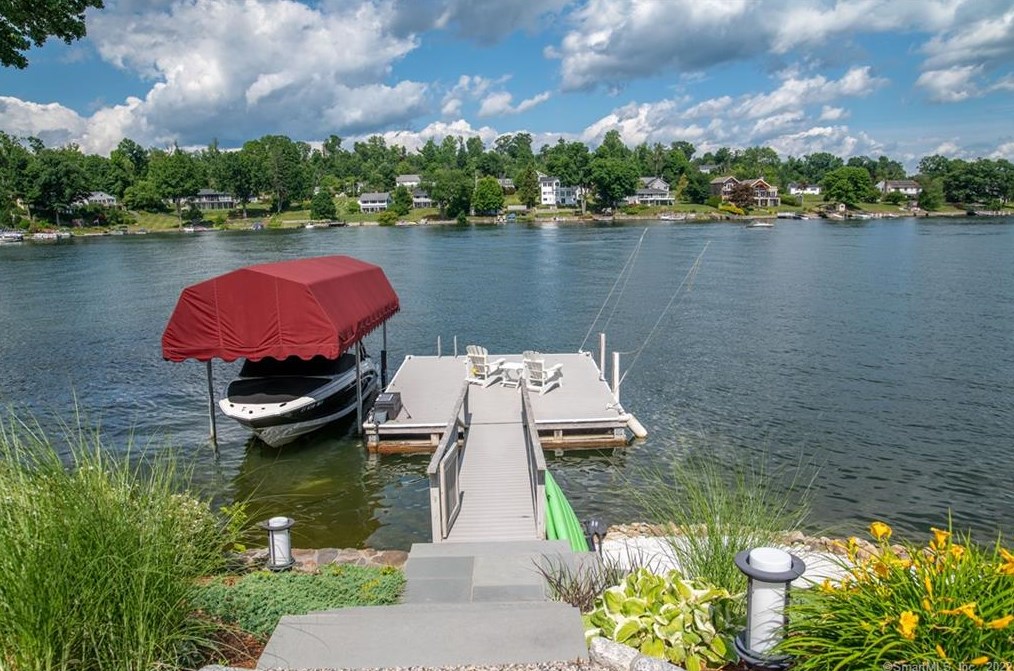 64 Arrowhead, Brookfield Center, CT 06804