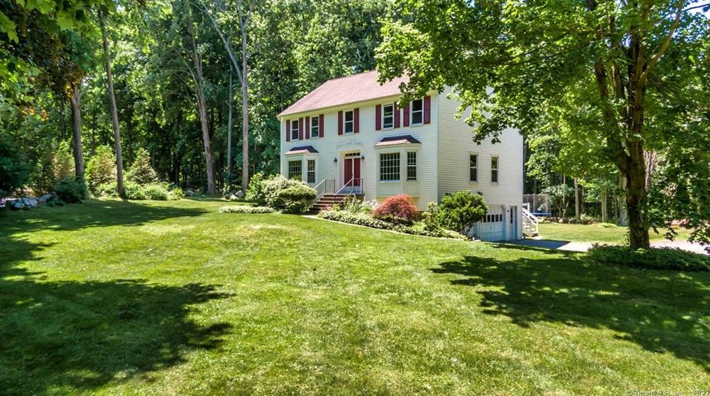 235 N Salem Rd, Ridgefield, CT 06877