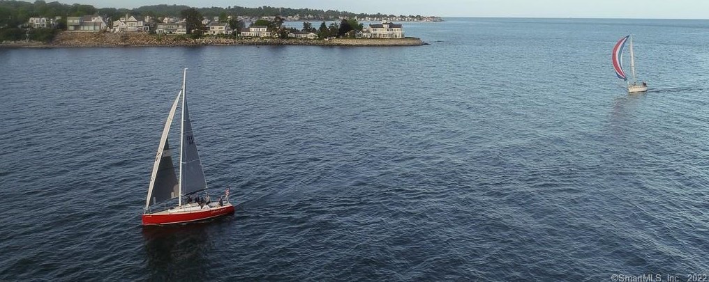 121 Point Lookout, Milford, CT 06460