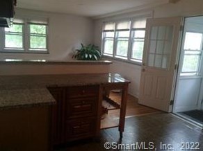 44 Grasmere Ave, Fairfield CT  06824-6136 exterior