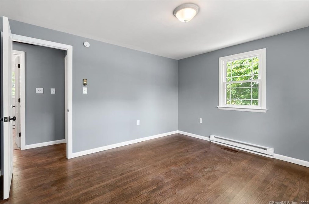 99 Oxoboxo Cross Rd, Chesterfield CT  06370-1034 exterior