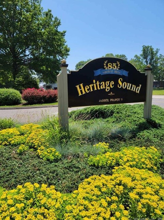 85 Viscount Dr #10g, Milford, CT 06460