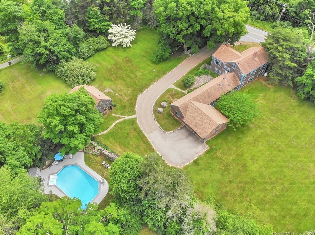397 Church St, Amston, CT 06231