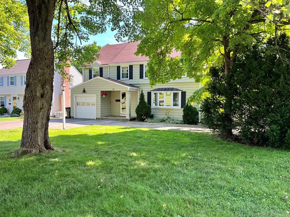 74 Farmingdale Rd, Hartford, CT 06109-2614