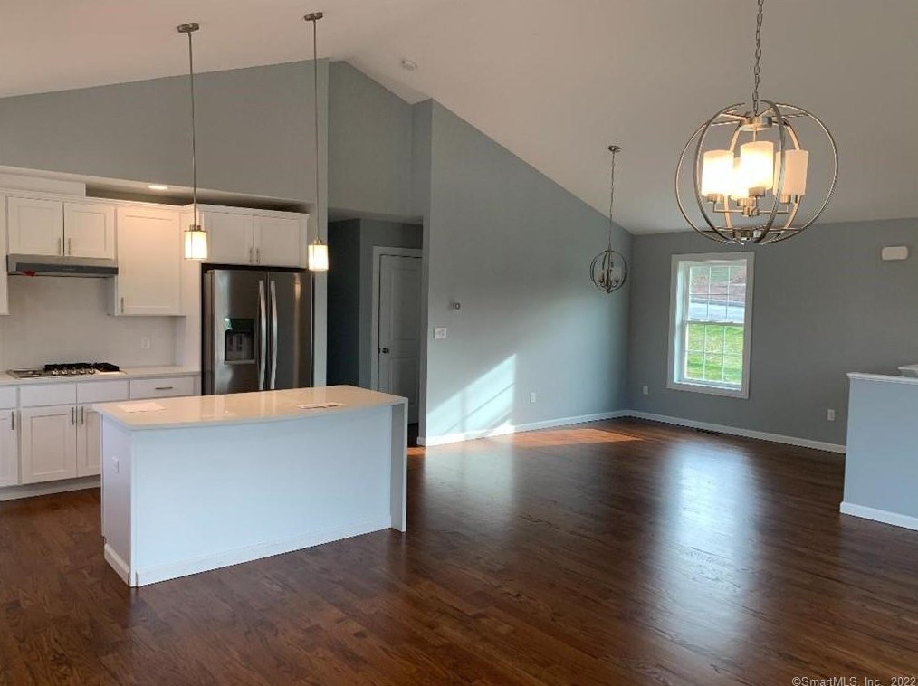 59 Matthew Rd, Branford, CT 06405-6323