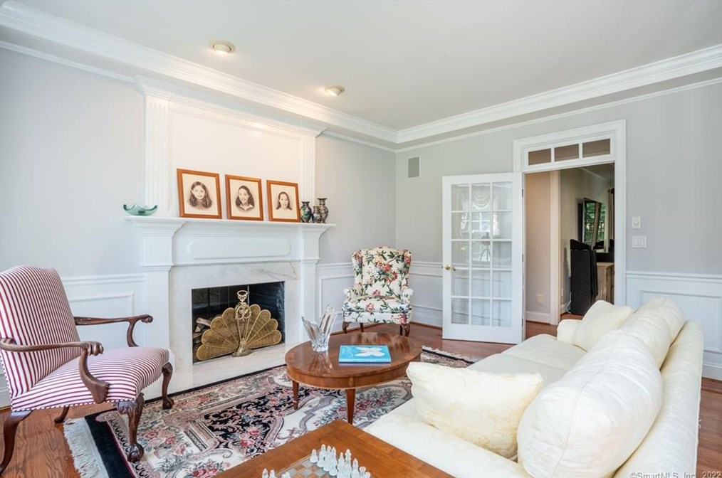 41 Brian Ln, Avon CT 06001-3530 exterior