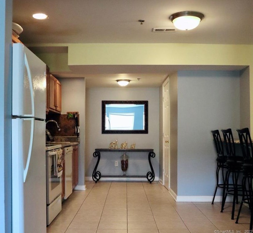 23 Scuppo Rd #2-10, Danbury, CT 06811