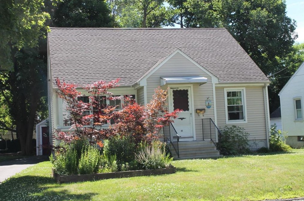 49 Fowler Ave, Meriden, CT 06451
