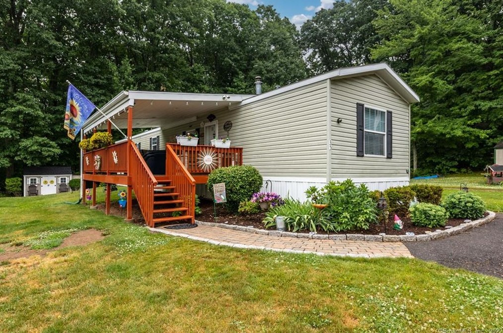 35 Middle Terrace, Vernon, CT 06066