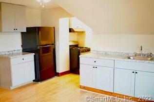 33-35 Center St #3, New Haven, CT 06516