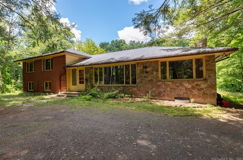 94 Talcott Notch Rd, Farmington, CT 06032