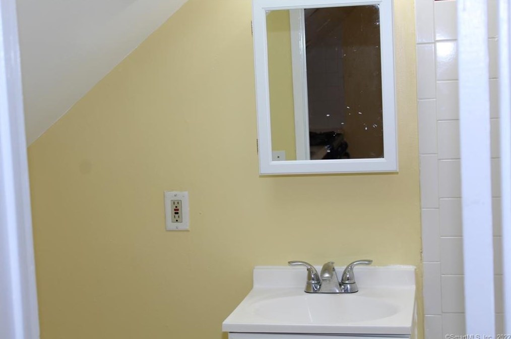 234-238 Greenwich Ave #13, Stamford, CT 06902