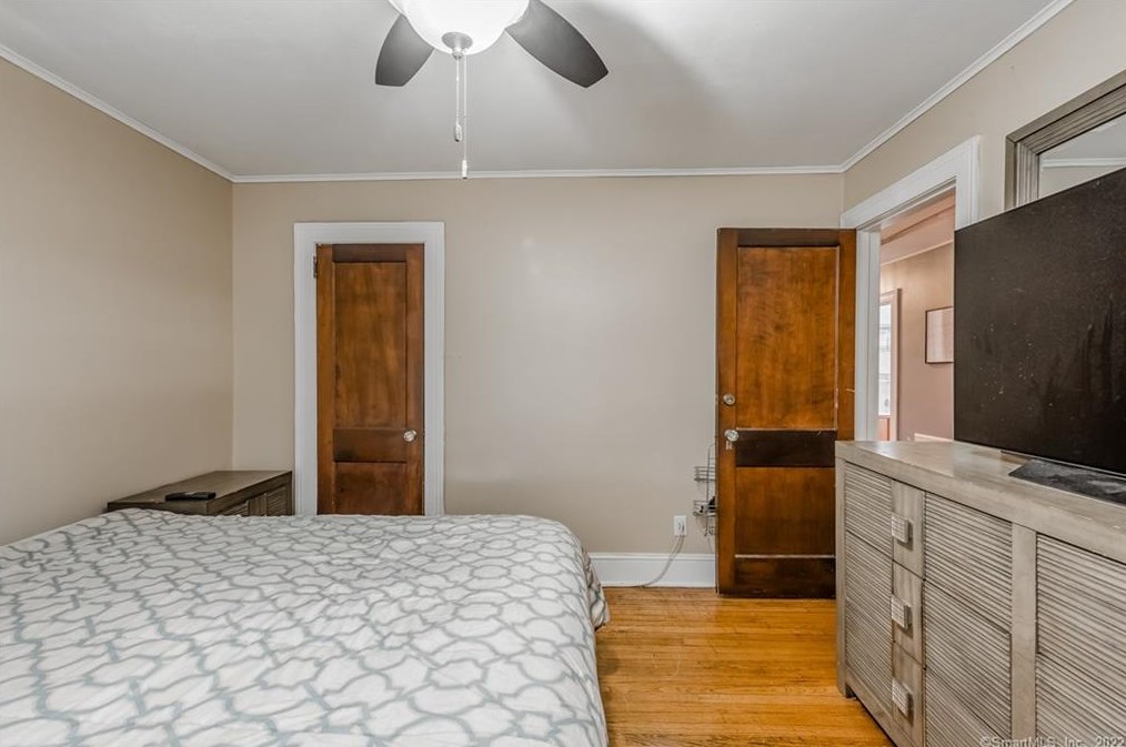 60 Palm St, Hartford CT 06112-1353 exterior