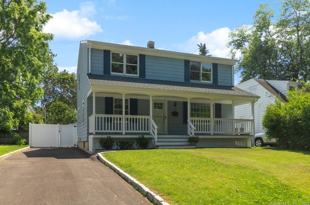 105 Perry St, Fairfield, CT 06824