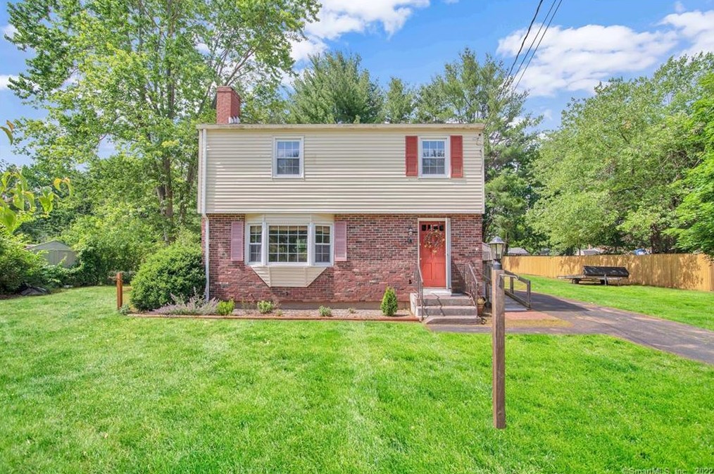 29 Neill Rd, Vernon, CT 06066