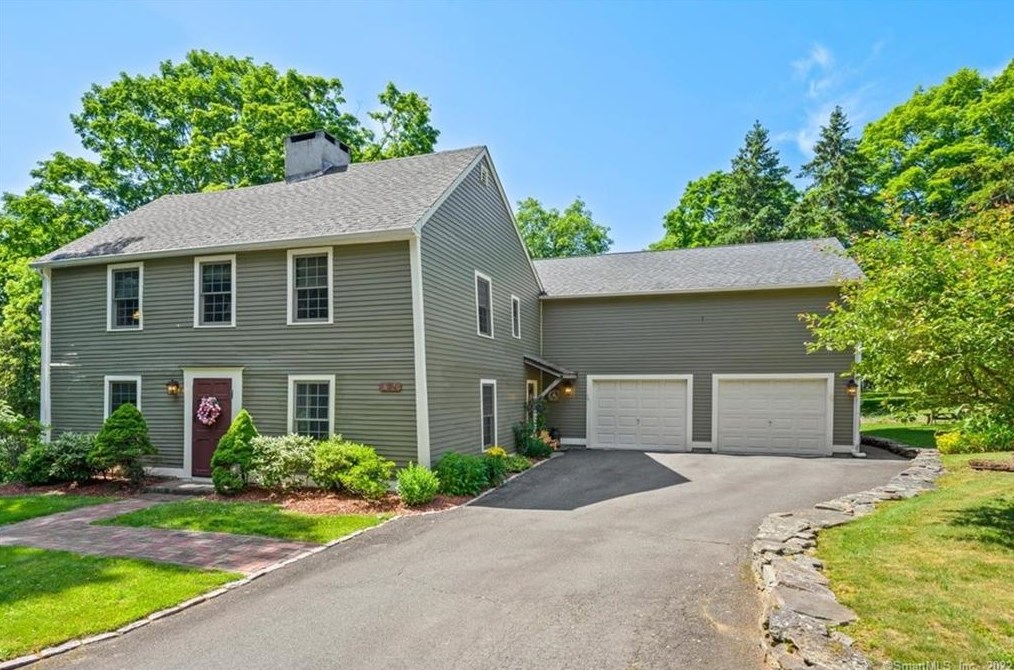 828 Haddam Quarter Rd, Durham, CT 06422
