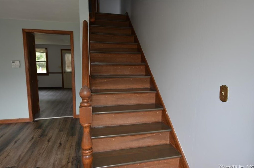 3 Meadowrue Dr #3, Glastonbury, CT 06033