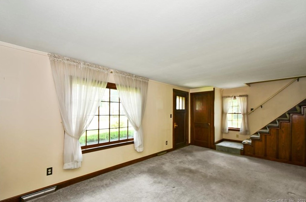 213 W Granby Rd, Granby, CT 06035