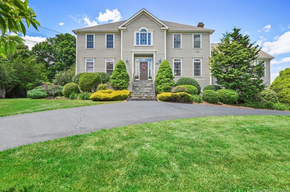 339 Barn Hill Rd, Upper Stepney, CT 06468