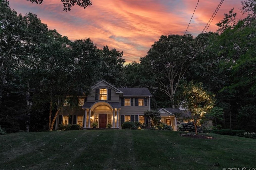 33 Old Easton Turnpike, Weston, CT 06883